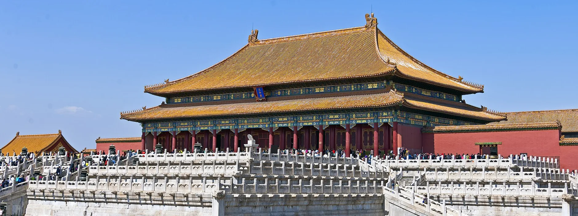 Existing CTD photograph of the Palace Museum / Forbidden City central axis—shown to distinguish the separate Palace Museum visit; NOT the Tiananmen Rostrum booking page.